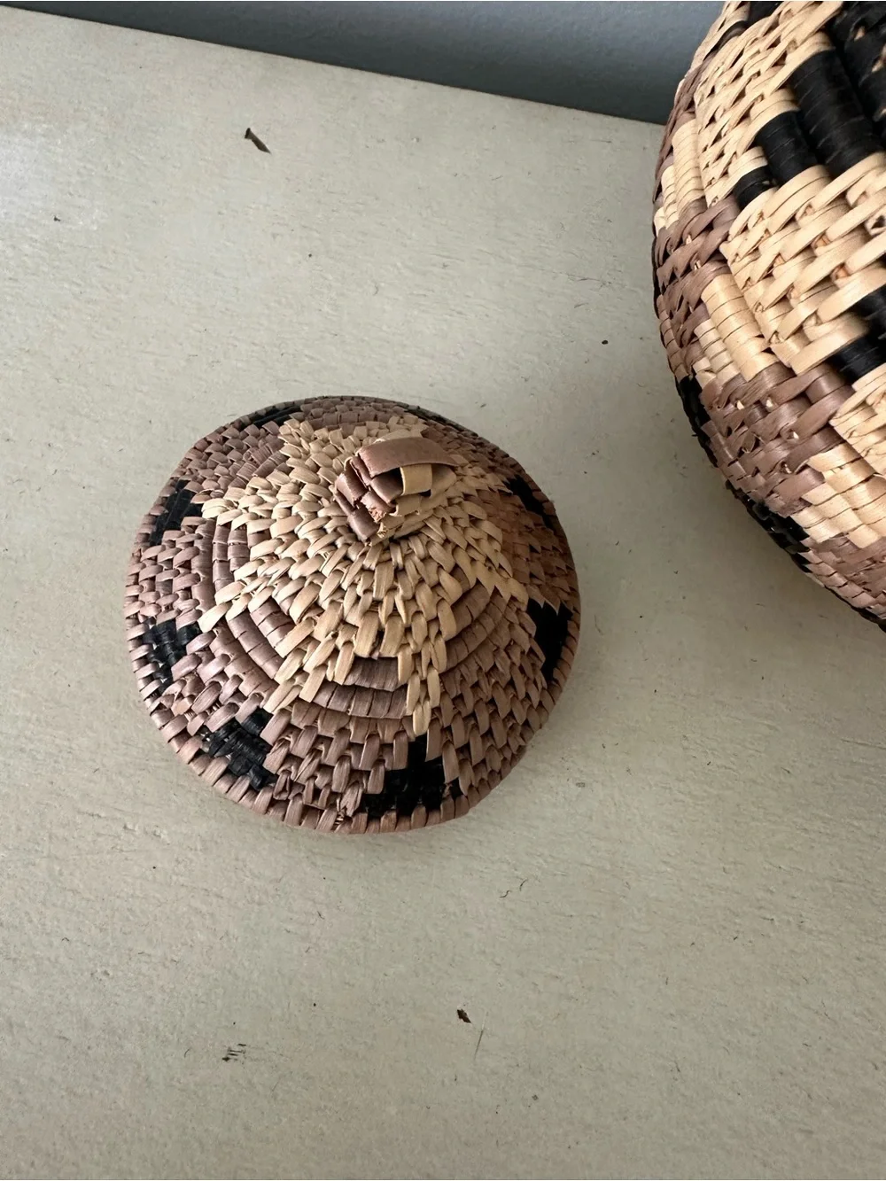Africa African basket with lid woven decor boho brown black tan